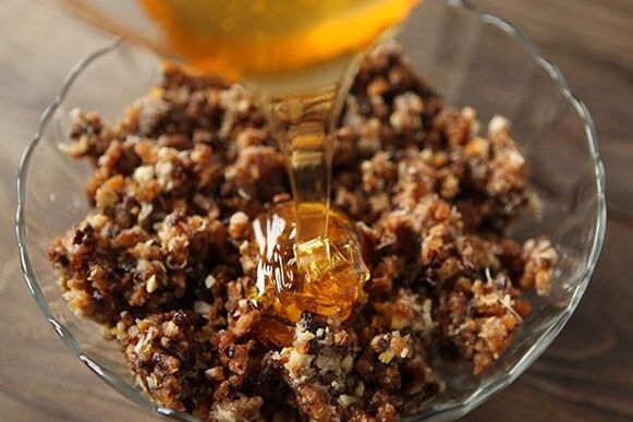 Nuts with honey - a folk remedy for a rapid increase in potency at home